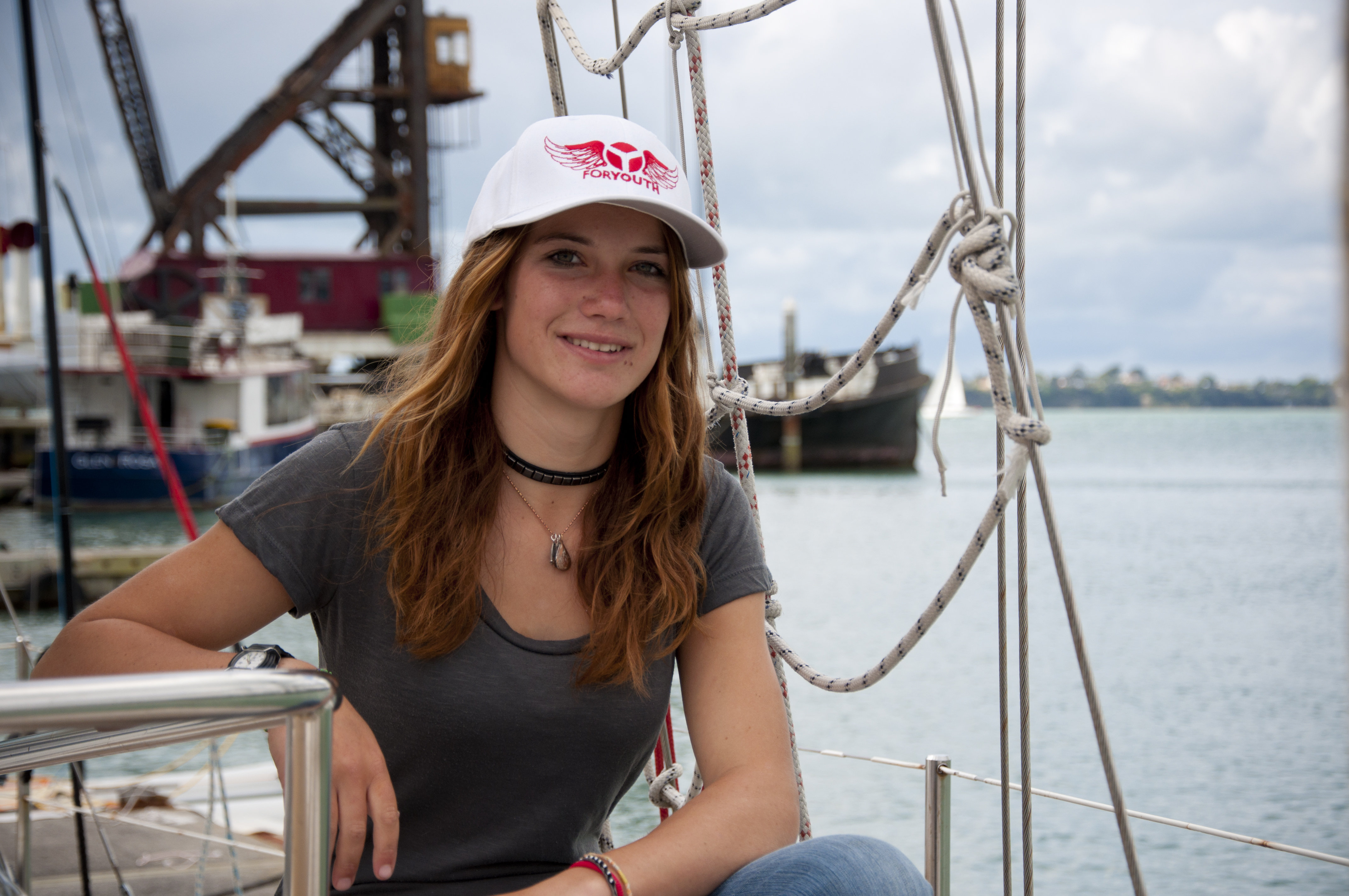 Laura Dekker Sailing Trip Related Keywords & Suggestions - L